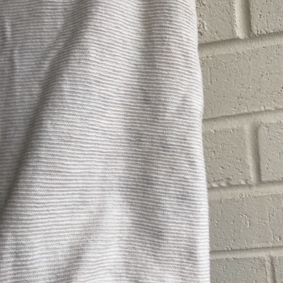 Madewell texture & thread button front tie top - Picture 8 of 8